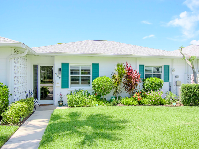 property at 139 Field Ave E