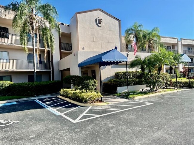 property at 9767 N Belfort Cir