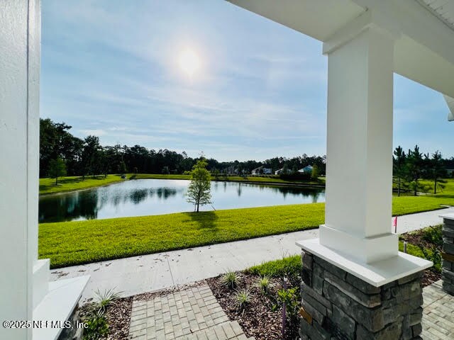 207 Chalet Ct
