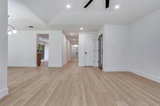 202 Trellis Pl in Richardson, TX - Building Photo - Building Photo