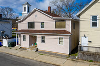 25 Park St in Thomaston, CT - Building Photo - Building Photo