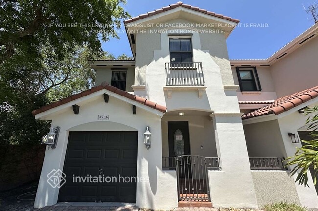 3936 SW 69th Ave