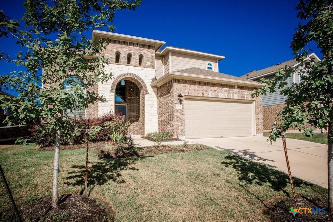 145 Pincea Pl in San Marcos, TX - Building Photo