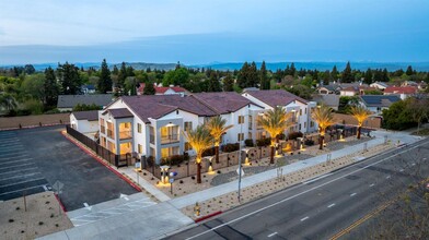 1491 Alluvial Ave in Clovis, CA - Building Photo - Building Photo