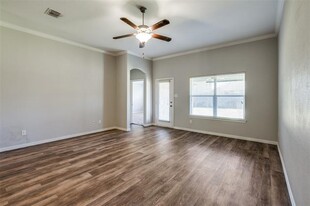 5120 Seashore Ln in Frisco, TX - Foto de edificio - Building Photo