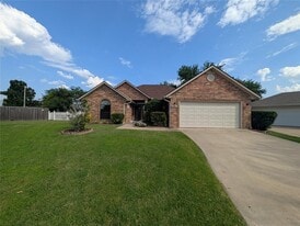 3100 Windward Ct in Norman, OK - Building Photo