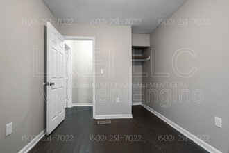 2407 W Main St in Louisville, KY - Building Photo - Building Photo