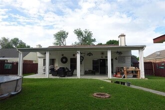 7009 Shadow Bend Dr in Fort Worth, TX - Building Photo - Building Photo