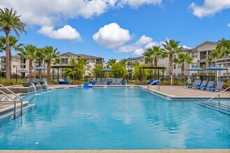 Luminary at 95 in West Melbourne, FL - Building Photo - Building Photo