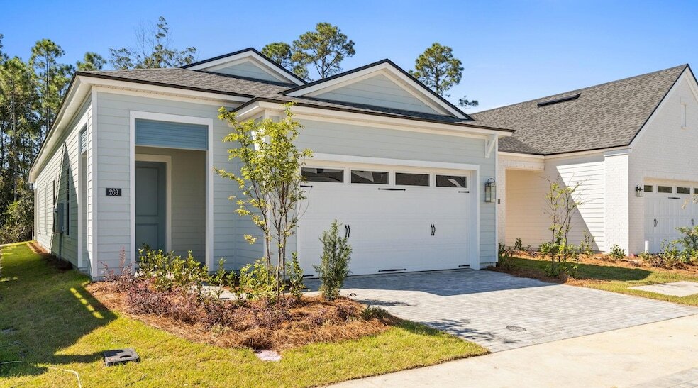 263 Breakwater Blvd in Panama City Beach, FL - Foto de edificio