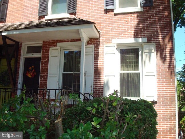 17 Price St in West Chester, PA - Building Photo - Building Photo