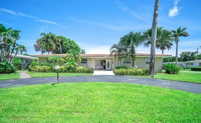 property at 215 Entrada Dr