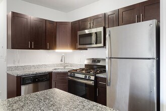 1609 W Juneway Terrace in Chicago, IL - Building Photo - Building Photo