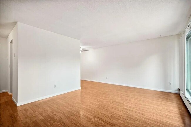 5315 Minnehaha Ave in Minneapolis, MN - Foto de edificio - Building Photo