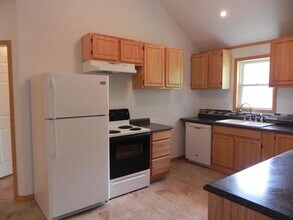 803 E Water St in Prospect, OH - Building Photo - Building Photo