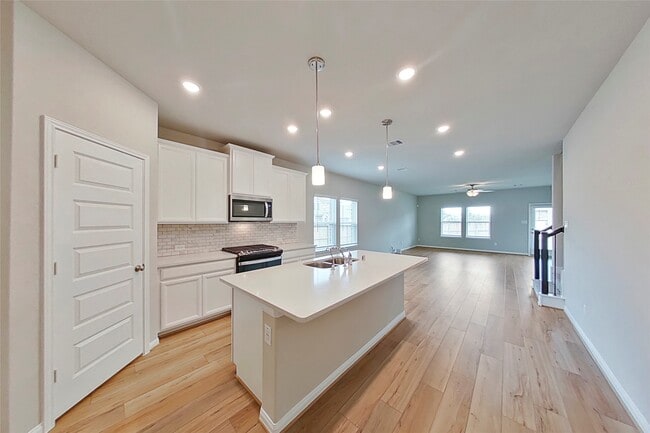 property at 6634 Bridge Mountain Trl