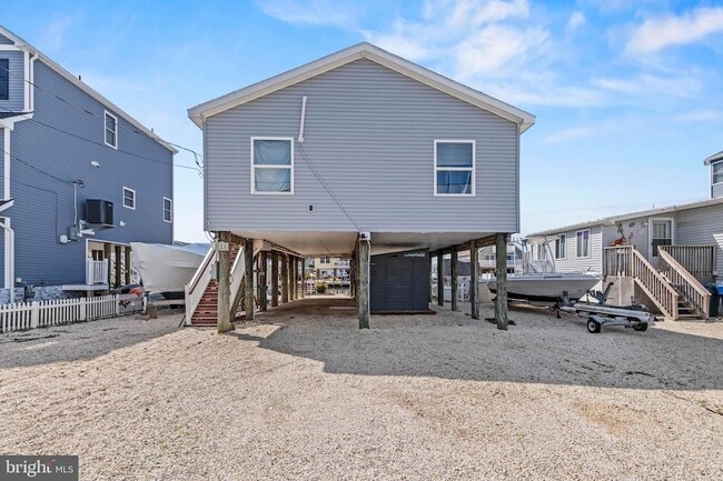 128 E Dory Dr in Little Egg Harbor Township, NJ - Building Photo - Building Photo
