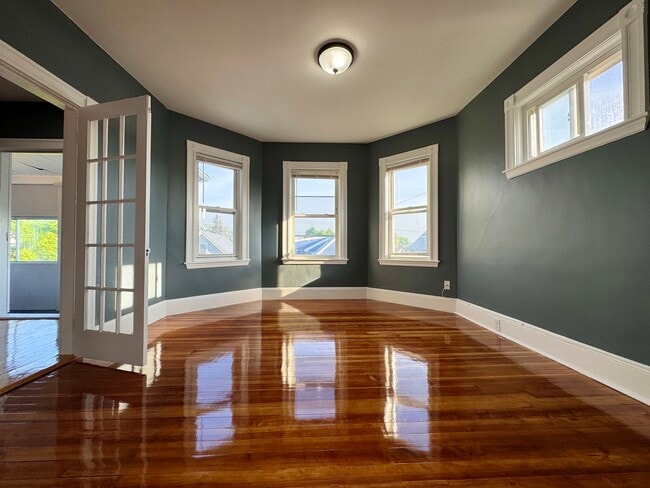407 Charles St, Unit 3, Unit 3