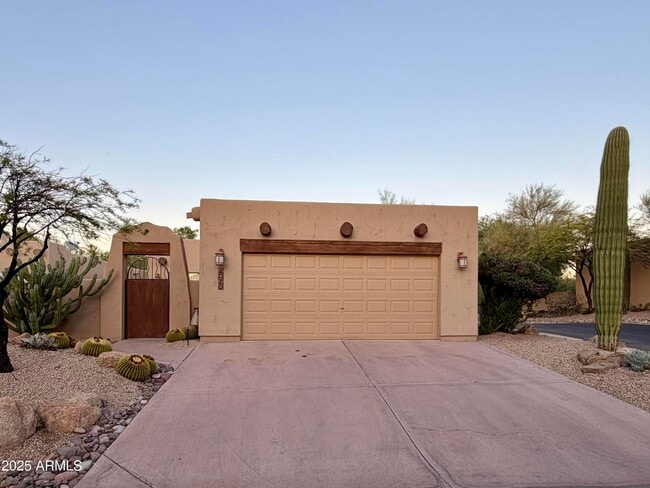 6020 E Rancho Manana Blvd in Cave Creek, AZ - Building Photo - Building Photo