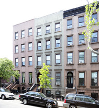 392 Clinton St in Brooklyn, NY - Foto de edificio - Building Photo