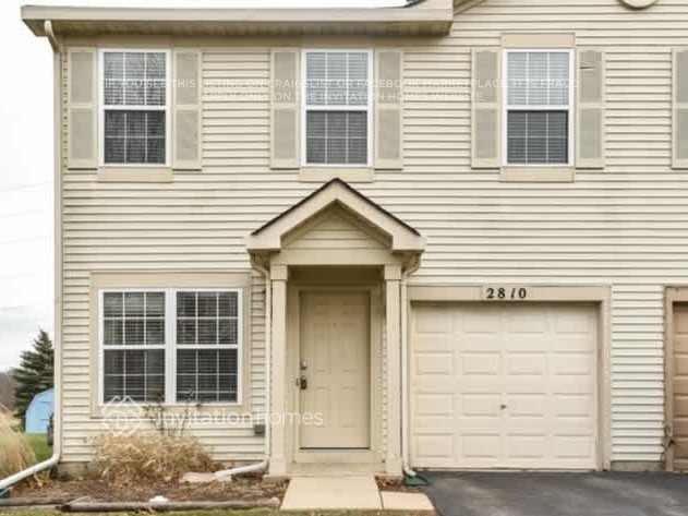 property at 2810 Sun Valley Dr