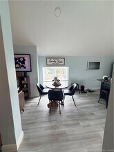 310 SE Denver Ave, Unit 2 in Stuart, FL - Building Photo - Building Photo