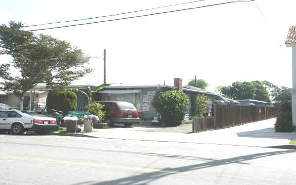 224 S Ramona Ave in Monterey Park, CA - Building Photo