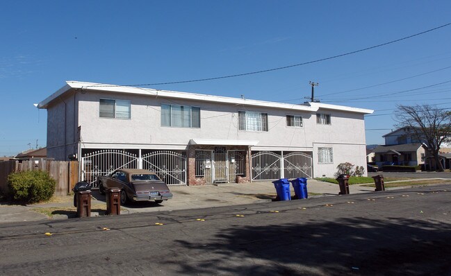 161 Marina Way in Richmond, CA - Building Photo - Building Photo