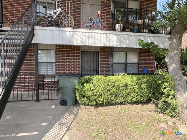 1103 Circle M Dr in Killeen, TX - Building Photo - Building Photo