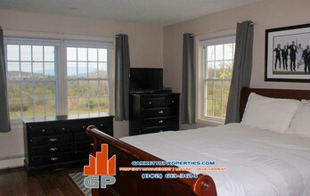 243 Eastview Cir in Williston, VT - Building Photo - Building Photo