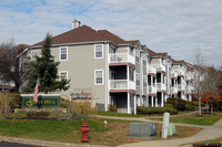 Stone Hill Apartments in Washingtonville, NY - Foto de edificio - Building Photo