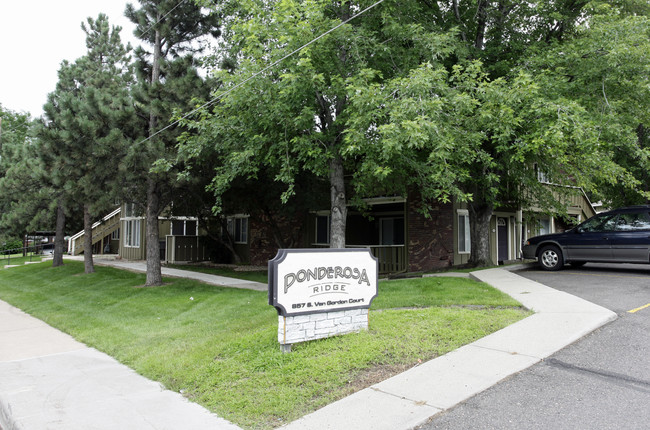 Ponderosa Ridge Condos in Lakewood, CO - Building Photo - Building Photo