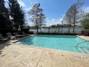 15622 Broad St in Sugar Land, TX - Building Photo - Building Photo