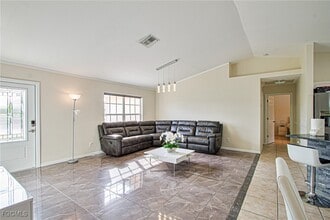 2144 SW 19th Ave in Cape Coral, FL - Building Photo - Building Photo