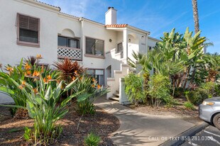 9458 Twin Trails Dr in San Diego, CA - Building Photo