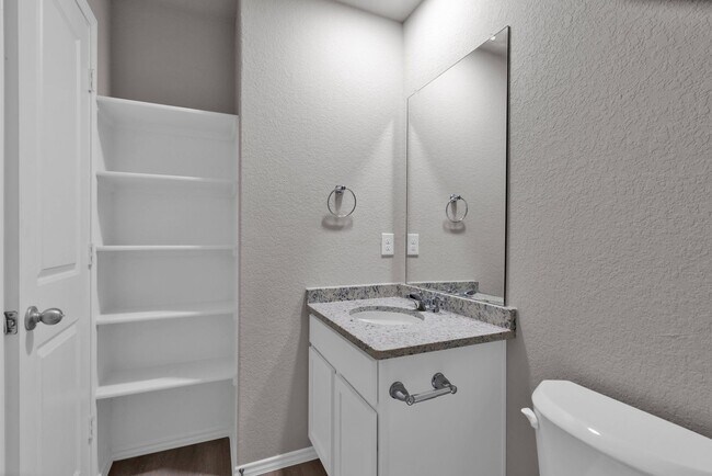7827 Glasgow Dr in San Antonio, TX - Building Photo - Building Photo