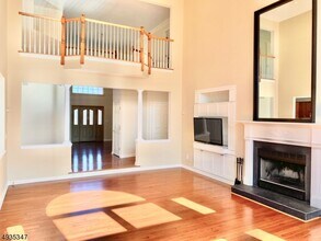 43 Rosewood Ct in Montgomery, NJ - Building Photo - Building Photo