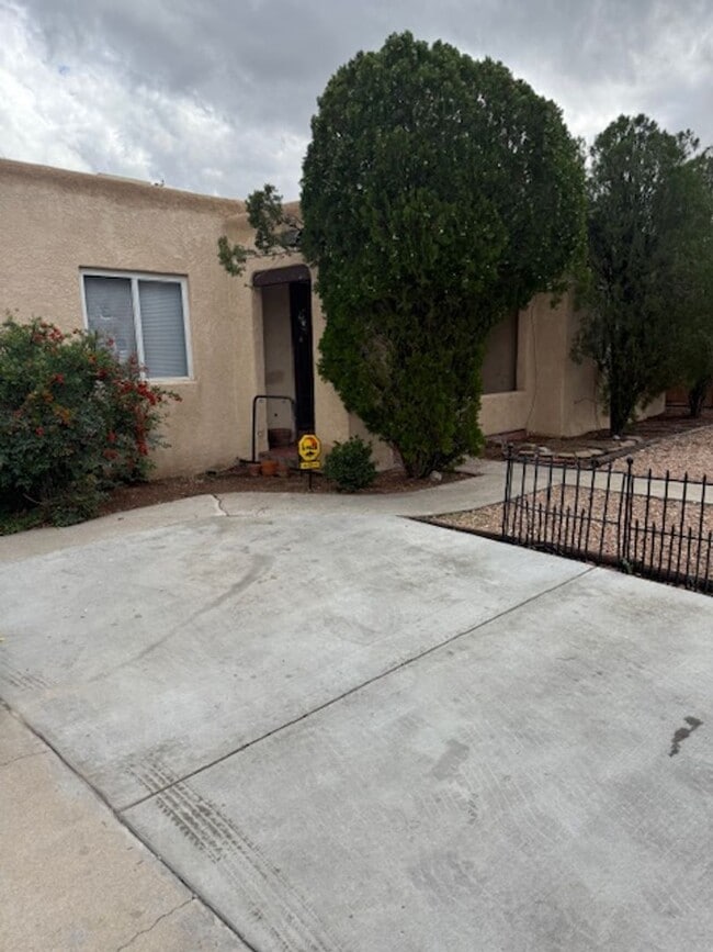 3612 Monte Vista Blvd NE in Albuquerque, NM - Building Photo - Building Photo