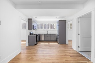 293 Governor St in Providence, RI - Building Photo - Building Photo