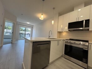 33886 Pine St in Abbotsford, BC - Building Photo - Building Photo