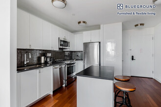 435 W 31st St, Unit FL29-ID1483 in New York, NY - Building Photo - Building Photo