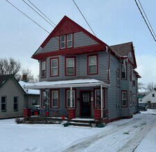 7007 Fullerton Ave in Cleveland, OH - Building Photo - Building Photo
