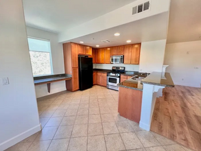 1501 Secret Ravine Pkwy-Unit -721 in Roseville, CA - Building Photo - Building Photo