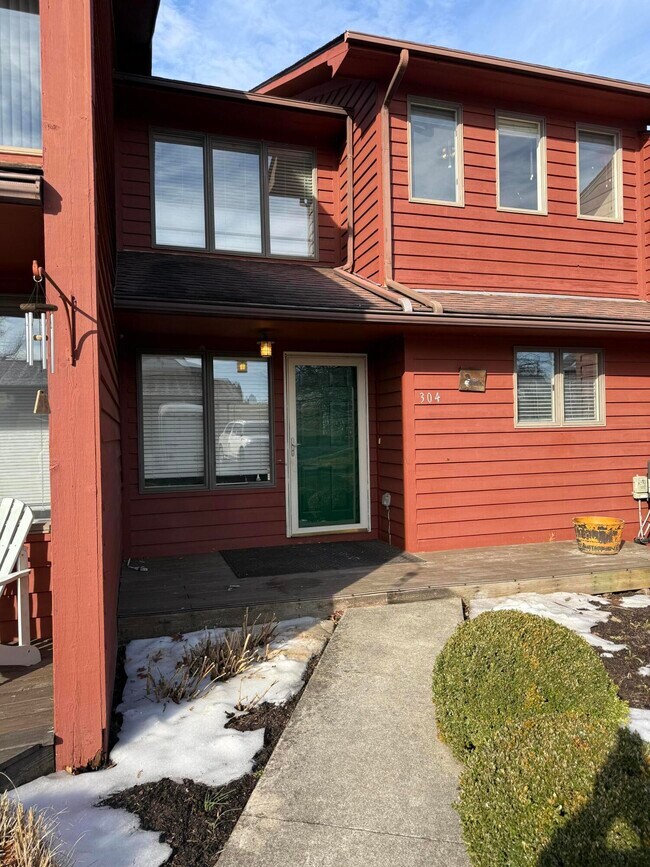 304 Persimmon Way in Harrodsburg, KY - Building Photo - Building Photo