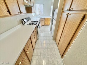 1420 Padre Bay Dr in Las Vegas, NV - Building Photo - Building Photo