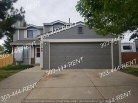 2706 S Sedalia St in Aurora, CO - Building Photo
