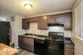2620 Pawnee Dr in Indianapolis, IN - Building Photo - Building Photo