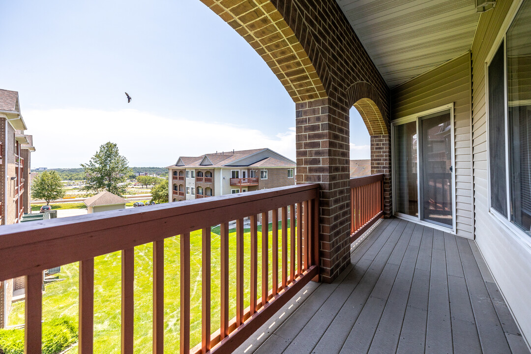 Woodridge Estates in Coralville, IA - Building Photo