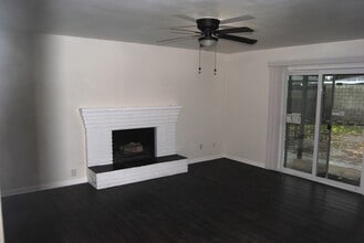 3706 Rampart St in Bakersfield, CA - Building Photo - Building Photo