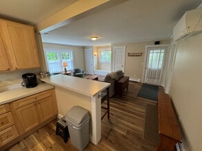 7 Spring St in Brunswick, ME - Building Photo - Building Photo